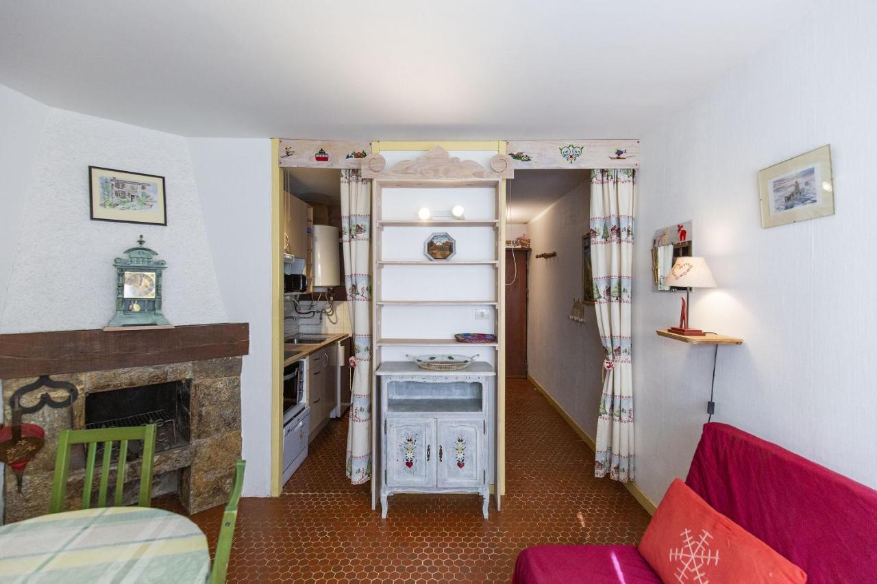 Pieds Des Pistes Apartment *